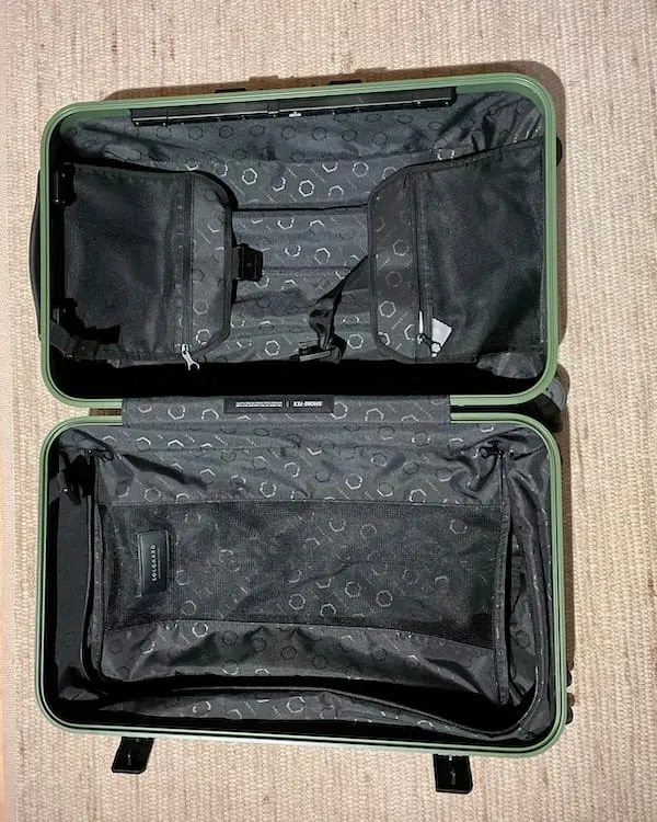 Polycarbonate Shell and Aluminum Frame